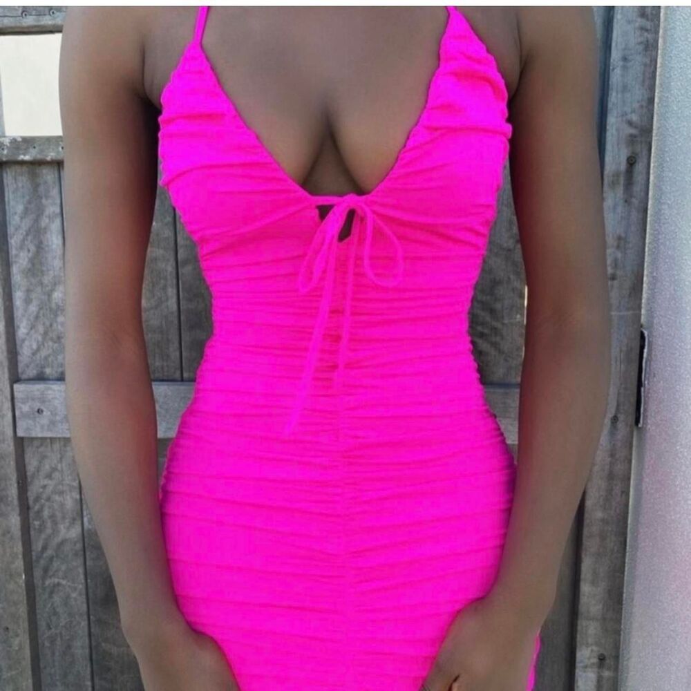 Tiger Mist Hot Pink Dress - Picture 1 of 5